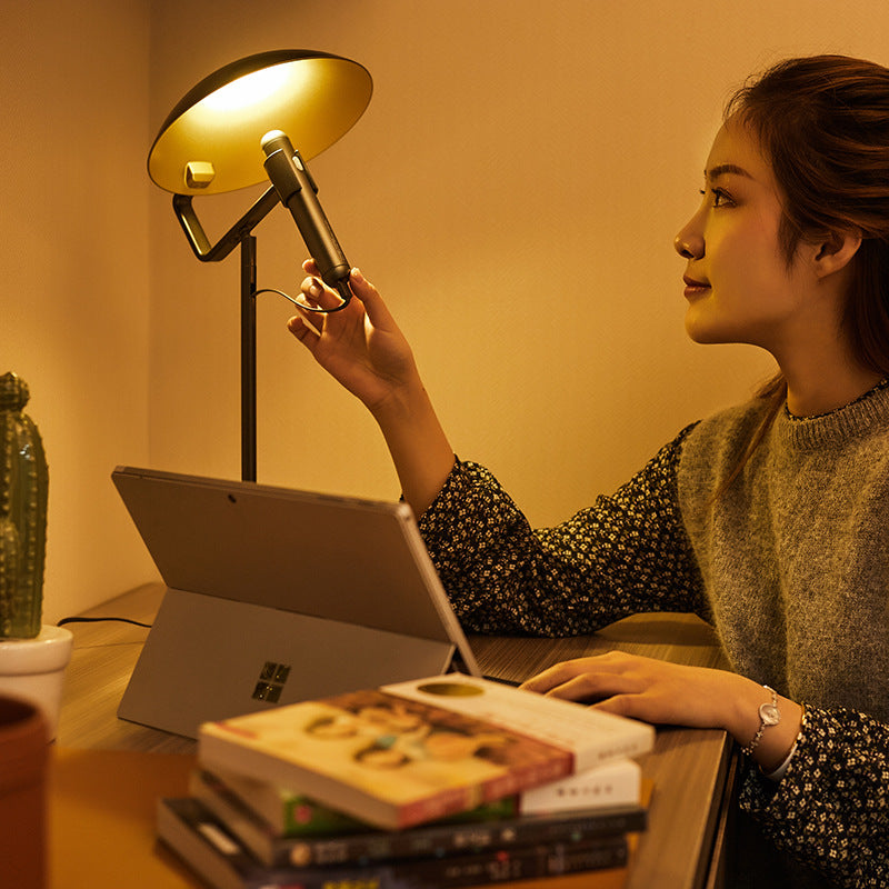 FlashLight LED Table Lamp