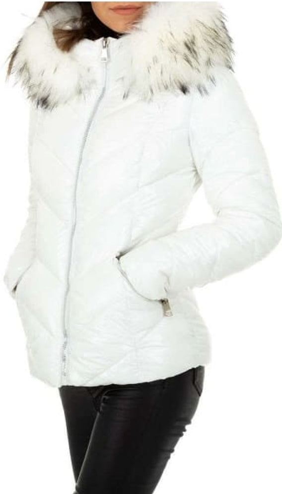 Veste Femme capuche fausse fourrure blanche